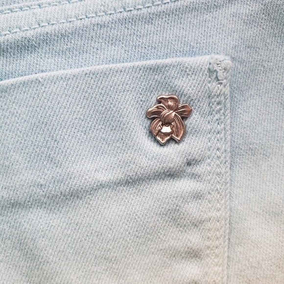 Black Orchid Ombre Cut Off Short - Picture 4 of 6